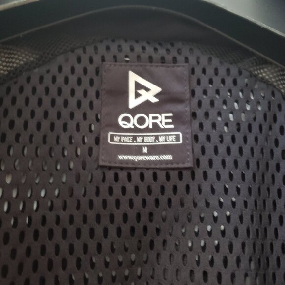 Toronto Raptors Qore Women's Throwback Team Full-Zip Windbreaker Jacket - Black - Picture 5 of 10